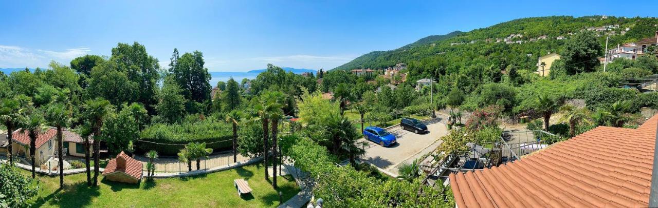 Apartments & Rooms Ribaric Ловран Екстер'єр фото
